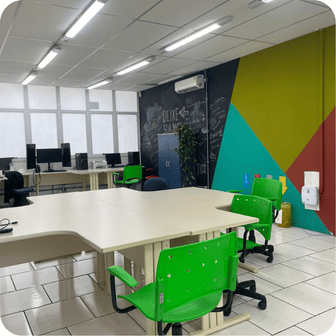 Espaços de coworking para desenvolvimento colaborativo
