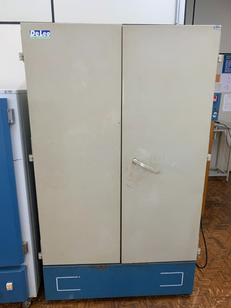 Estufa de secagem com ventilação