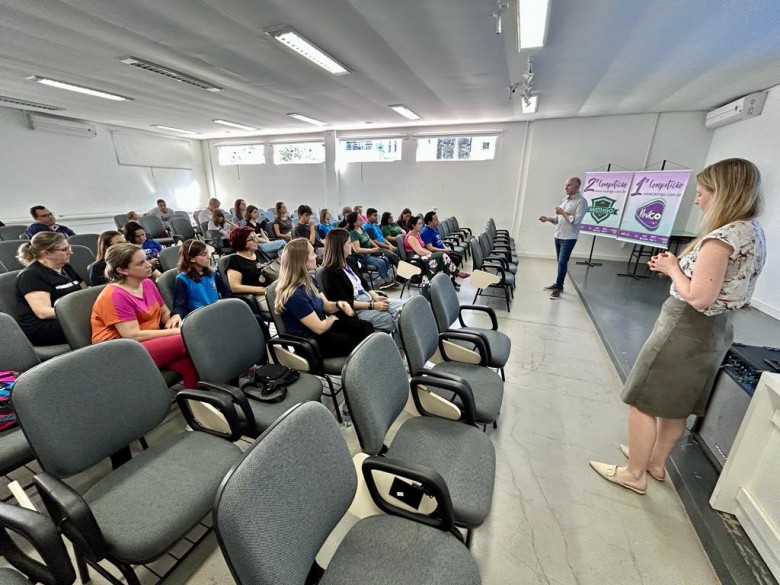 Ganhador da competição informática do 2º ano - Escola Particular