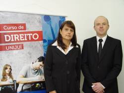 Professores Lisiane Wickert e Joaquim Gatto