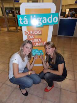 Diovanela Liara Schmitt e Paula Luiza Pündrich (Pedagogia) - Câmpus Santa Rosa