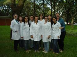 Parte da turma com a professora Cleci Rosaneli