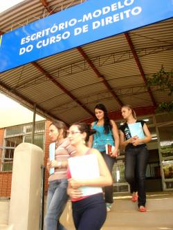 Escritório Modelo faz parte da estrutura de ensino aprendizagem do curso