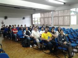 Campus Panambi assistindo a conferência